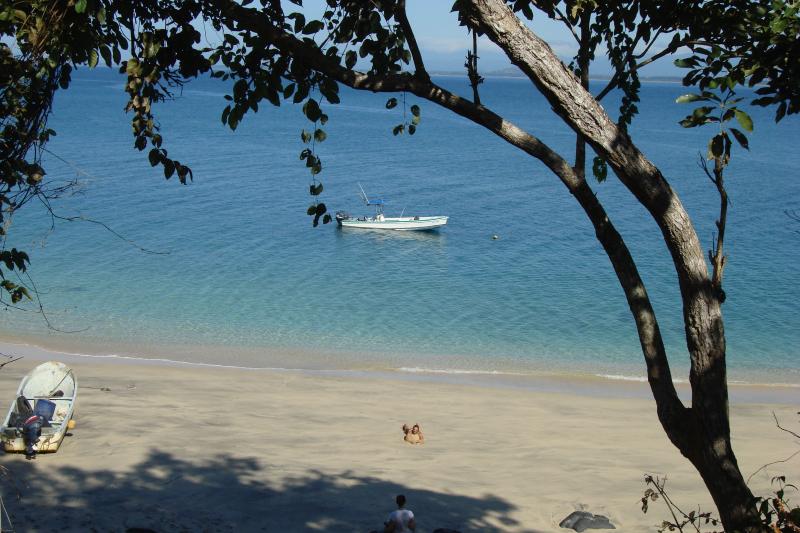 Honeymoon Beach 